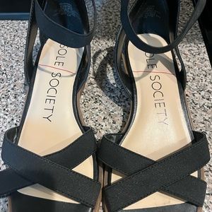 Sole Society “Sefraya” Black Sandals Size 8.5 M Great Condition